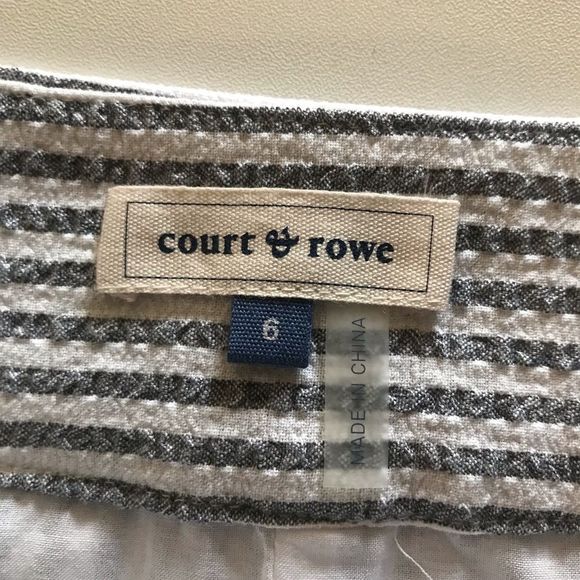 COPY - NWT Court & Rowe size 6 gray and white striped a-line skirt - Picture 12 of 13